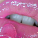 Revolution Makeup Obsession Mega Plump Lipgloss - All Talk huuleläige